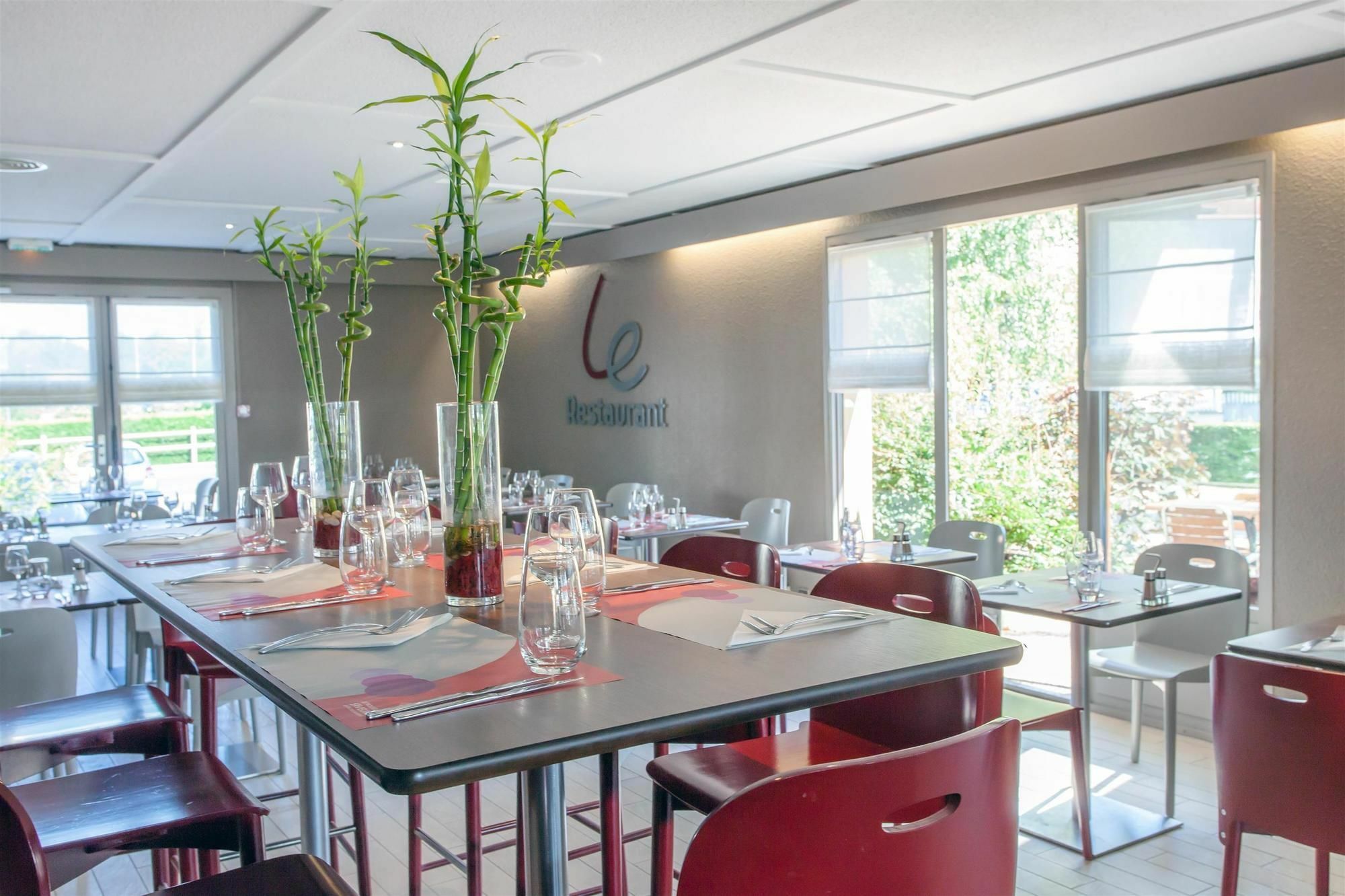 Hotel Restaurant Campanile Aurillac Luaran gambar